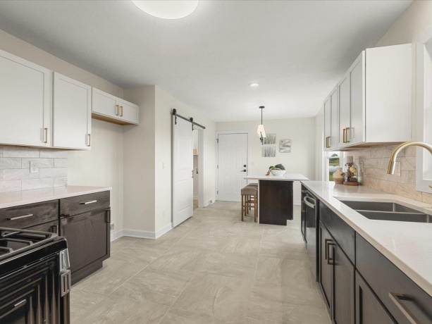 9281 Auburn, WINNEBAGO, Illinois 61088, 6 Bedrooms Bedrooms, ,5 BathroomsBathrooms,House,For Sale,Auburn,202505653