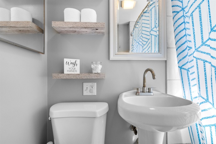 4097 Oaklane, ROCKFORD, Illinois 61109, 3 Bedrooms Bedrooms, ,2 BathroomsBathrooms,House,For Sale,Oaklane,202505655