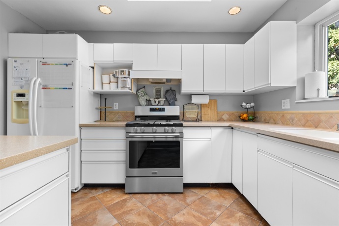 4097 Oaklane, ROCKFORD, Illinois 61109, 3 Bedrooms Bedrooms, ,2 BathroomsBathrooms,House,For Sale,Oaklane,202505655