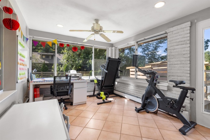 4097 Oaklane, ROCKFORD, Illinois 61109, 3 Bedrooms Bedrooms, ,2 BathroomsBathrooms,House,For Sale,Oaklane,202505655