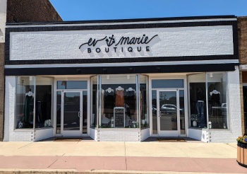 146 Main, LENA, Illinois 61048, ,Commercial,For Sale,Main,202505441