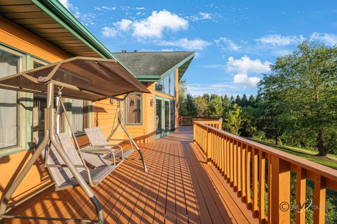 12349 IL Rte 78, MOUNT CARROLL, Illinois 61053, 4 Bedrooms Bedrooms, ,3 BathroomsBathrooms,House,For Sale,IL Rte 78,202505665