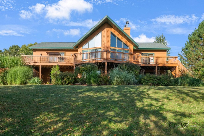 12349 IL Rte 78, MOUNT CARROLL, Illinois 61053, 4 Bedrooms Bedrooms, ,3 BathroomsBathrooms,House,For Sale,IL Rte 78,202505665