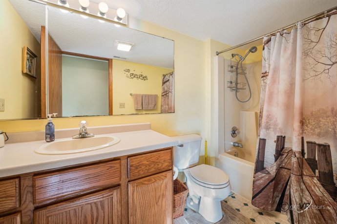 12349 IL Rte 78, MOUNT CARROLL, Illinois 61053, 4 Bedrooms Bedrooms, ,3 BathroomsBathrooms,House,For Sale,IL Rte 78,202505665