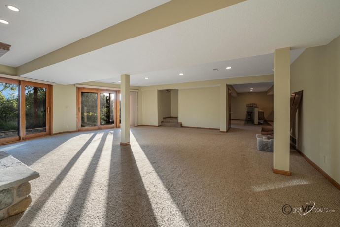 12349 IL Rte 78, MOUNT CARROLL, Illinois 61053, 4 Bedrooms Bedrooms, ,3 BathroomsBathrooms,House,For Sale,IL Rte 78,202505665