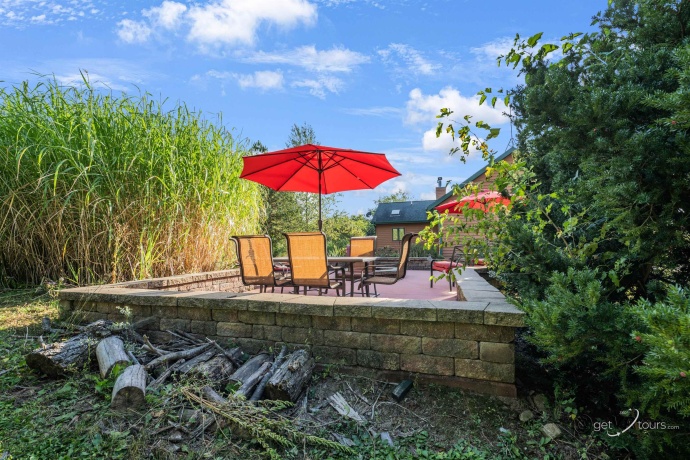 12349 IL Rte 78, MOUNT CARROLL, Illinois 61053, 4 Bedrooms Bedrooms, ,3 BathroomsBathrooms,House,For Sale,IL Rte 78,202505665