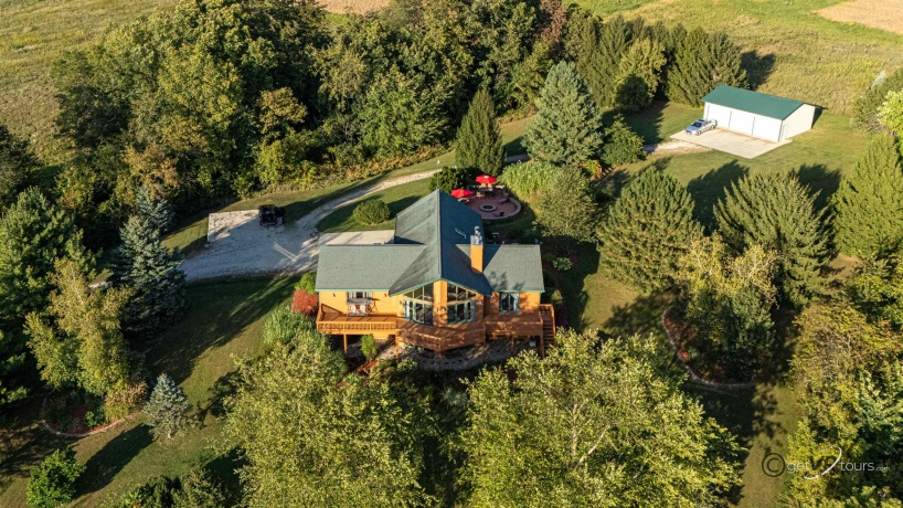 12349 IL Rte 78, MOUNT CARROLL, Illinois 61053, 4 Bedrooms Bedrooms, ,3 BathroomsBathrooms,House,For Sale,IL Rte 78,202505665