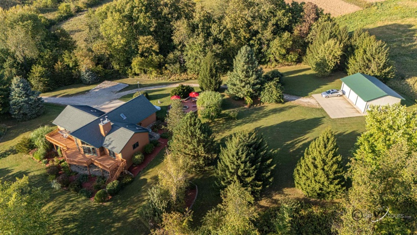 12349 IL Rte 78, MOUNT CARROLL, Illinois 61053, 4 Bedrooms Bedrooms, ,3 BathroomsBathrooms,House,For Sale,IL Rte 78,202505665