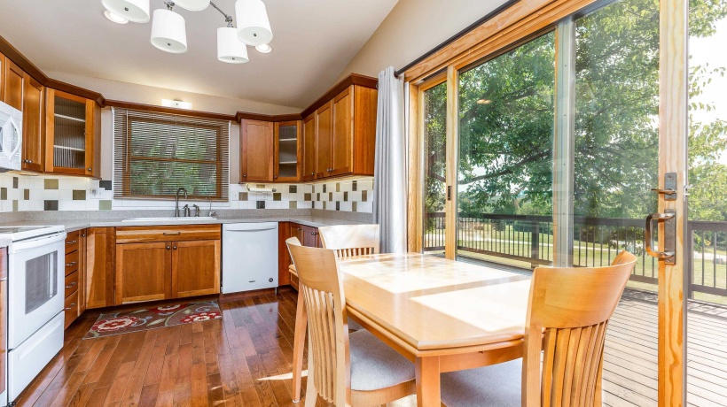 2 Sunbow, GALENA, Illinois 61036, 2 Bedrooms Bedrooms, ,2 BathroomsBathrooms,House,For Sale,Sunbow,202505666