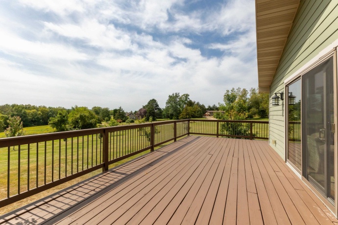 2 Sunbow, GALENA, Illinois 61036, 2 Bedrooms Bedrooms, ,2 BathroomsBathrooms,House,For Sale,Sunbow,202505666