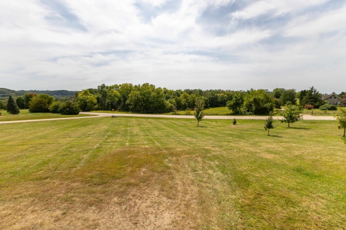 2 Sunbow, GALENA, Illinois 61036, 2 Bedrooms Bedrooms, ,2 BathroomsBathrooms,House,For Sale,Sunbow,202505666