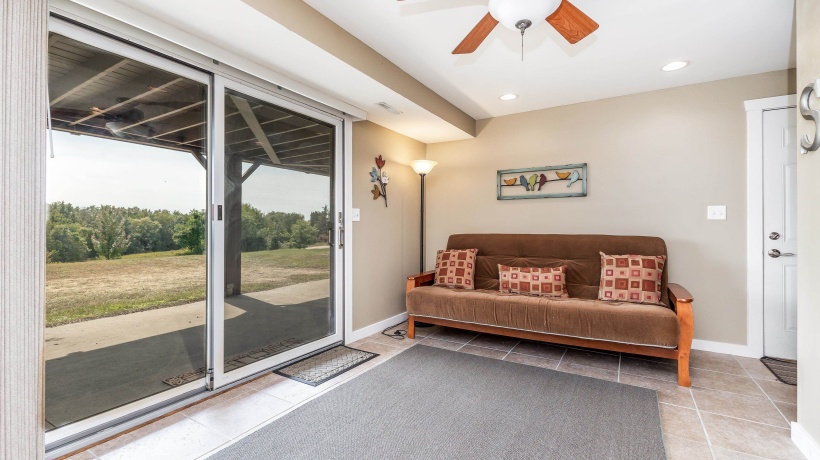 2 Sunbow, GALENA, Illinois 61036, 2 Bedrooms Bedrooms, ,2 BathroomsBathrooms,House,For Sale,Sunbow,202505666