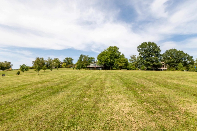 2 Sunbow, GALENA, Illinois 61036, 2 Bedrooms Bedrooms, ,2 BathroomsBathrooms,House,For Sale,Sunbow,202505666