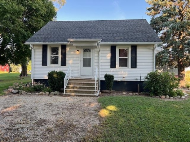 7375 Coon Trail, CAPRON, Illinois 61012, 2 Bedrooms Bedrooms, ,1 BathroomBathrooms,House,For Sale,Coon Trail,202505690