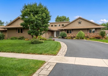 6834 Clovernook, ROCKFORD, Illinois 61107, 3 Bedrooms Bedrooms, ,2 BathroomsBathrooms,House,For Sale,Clovernook,202504830