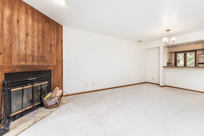 A17 Long Bay Point, GALENA, Illinois 61036, 1 Bedroom Bedrooms, ,1 BathroomBathrooms,Condominium,For Sale,Long Bay Point,202505700