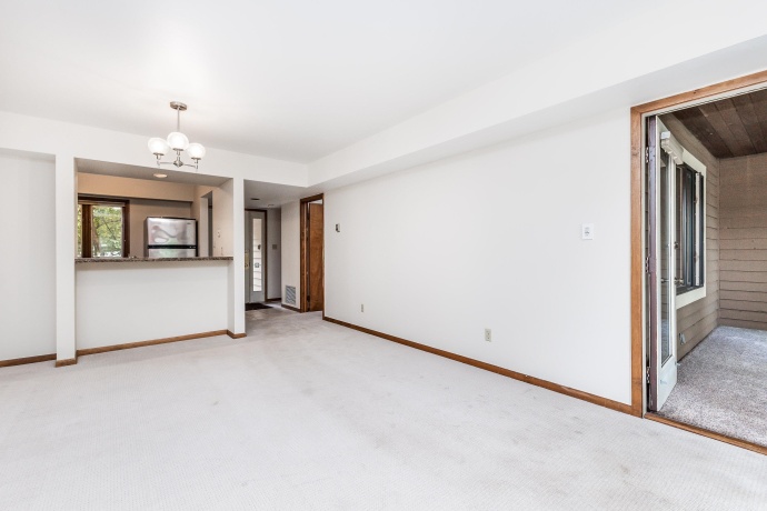 A17 Long Bay Point, GALENA, Illinois 61036, 1 Bedroom Bedrooms, ,1 BathroomBathrooms,Condominium,For Sale,Long Bay Point,202505700