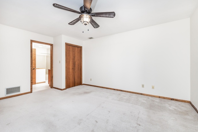 A17 Long Bay Point, GALENA, Illinois 61036, 1 Bedroom Bedrooms, ,1 BathroomBathrooms,Condominium,For Sale,Long Bay Point,202505700