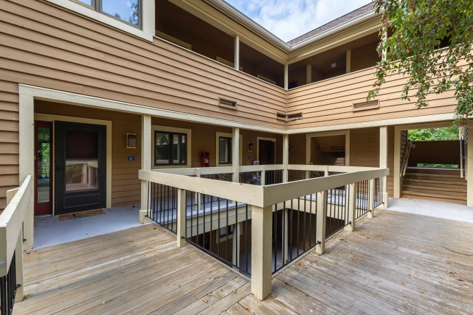 A17 Long Bay Point, GALENA, Illinois 61036, 1 Bedroom Bedrooms, ,1 BathroomBathrooms,Condominium,For Sale,Long Bay Point,202505700