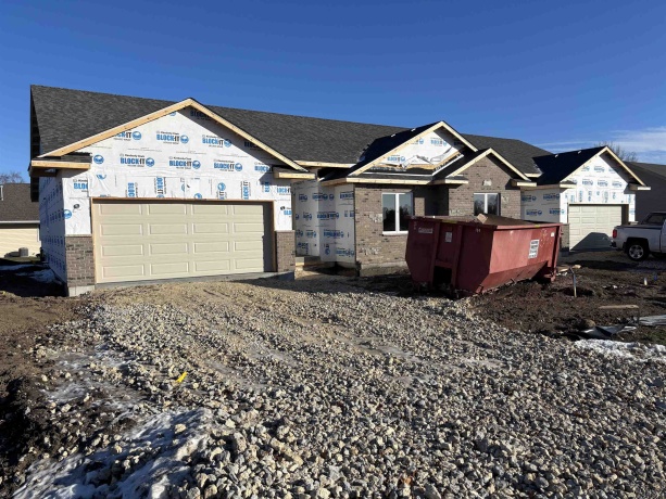 311 Pershing, STILLMAN VALLEY, Illinois 61084, 3 Bedrooms Bedrooms, ,3 BathroomsBathrooms,House,For Sale,Pershing,202505703