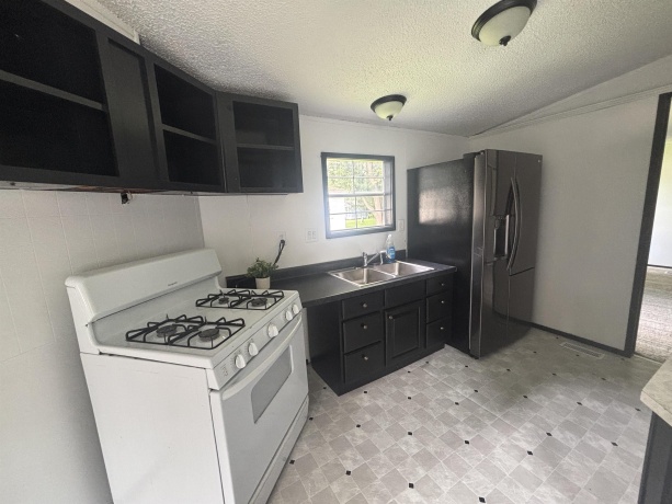 4530 Harris, POPLAR GROVE, Illinois 61065, 2 Bedrooms Bedrooms, ,2 BathroomsBathrooms,House,For Sale,Harris,202505705