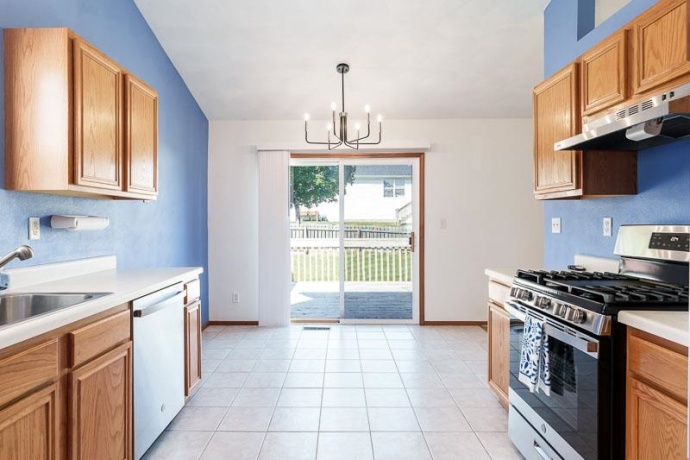 3056 HAMLIN, MACHESNEY PARK, Illinois 61115, 3 Bedrooms Bedrooms, ,2 BathroomsBathrooms,House,For Sale,HAMLIN,202505709