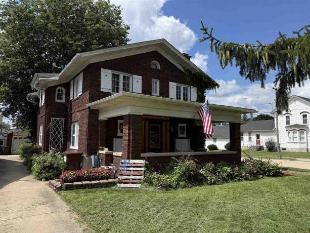 511 Richardson, ASHTON, Illinois 61006, 3 Bedrooms Bedrooms, ,1 BathroomBathrooms,House,For Sale,Richardson,202503388