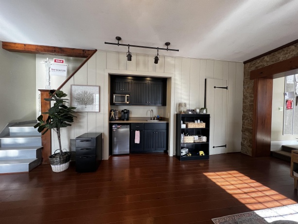 809 Spring (Highway 20), GALENA, Illinois 61036, 2 Bedrooms Bedrooms, ,2 BathroomsBathrooms,House,For Sale,Spring (Highway 20),202501238