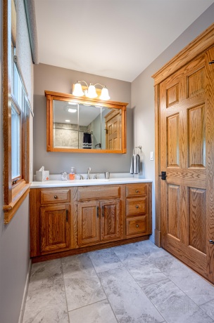 200 Sioux, GALENA, Illinois 61036, 4 Bedrooms Bedrooms, ,3 BathroomsBathrooms,House,For Sale,Sioux,202505738