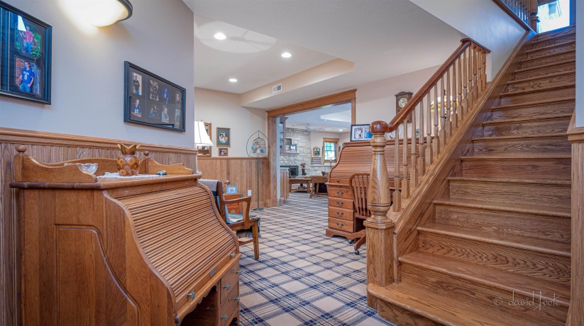 200 Sioux, GALENA, Illinois 61036, 4 Bedrooms Bedrooms, ,3 BathroomsBathrooms,House,For Sale,Sioux,202505738