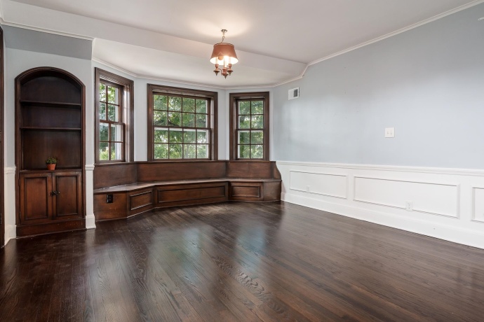 2014 Glenview, ROCKFORD, Illinois 61107, 5 Bedrooms Bedrooms, ,4 BathroomsBathrooms,House,For Sale,Glenview,202505745