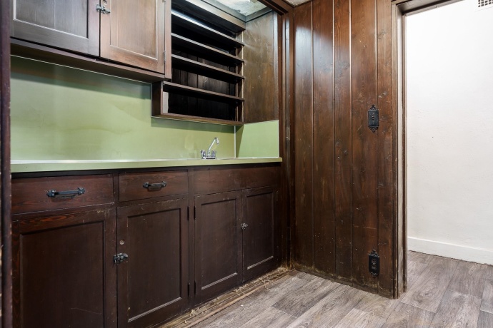 2014 Glenview, ROCKFORD, Illinois 61107, 5 Bedrooms Bedrooms, ,4 BathroomsBathrooms,House,For Sale,Glenview,202505745