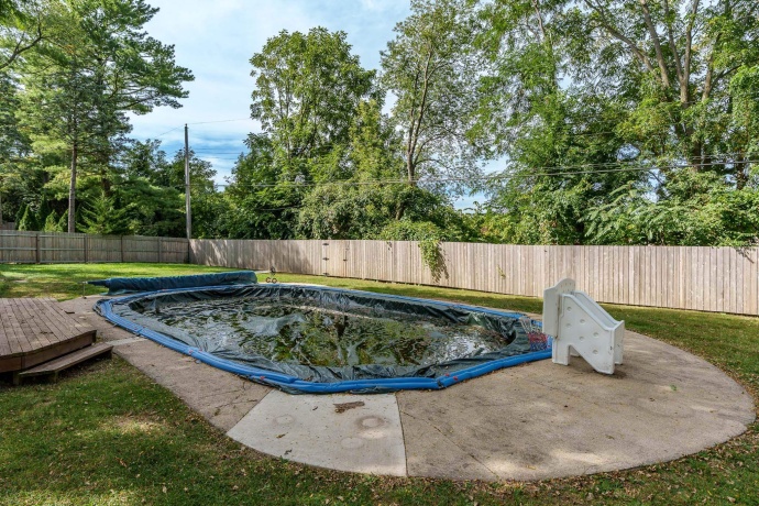 2014 Glenview, ROCKFORD, Illinois 61107, 5 Bedrooms Bedrooms, ,4 BathroomsBathrooms,House,For Sale,Glenview,202505745