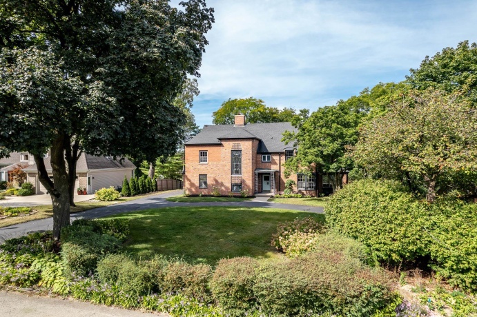 2014 Glenview, ROCKFORD, Illinois 61107, 5 Bedrooms Bedrooms, ,4 BathroomsBathrooms,House,For Sale,Glenview,202505745