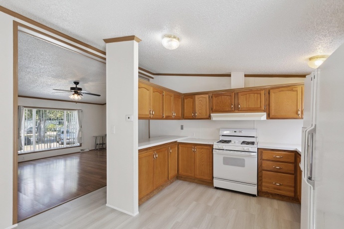 4004 Bluff, BELVIDERE, Illinois 61008, 3 Bedrooms Bedrooms, ,2 BathroomsBathrooms,House,For Sale,Bluff,202505752