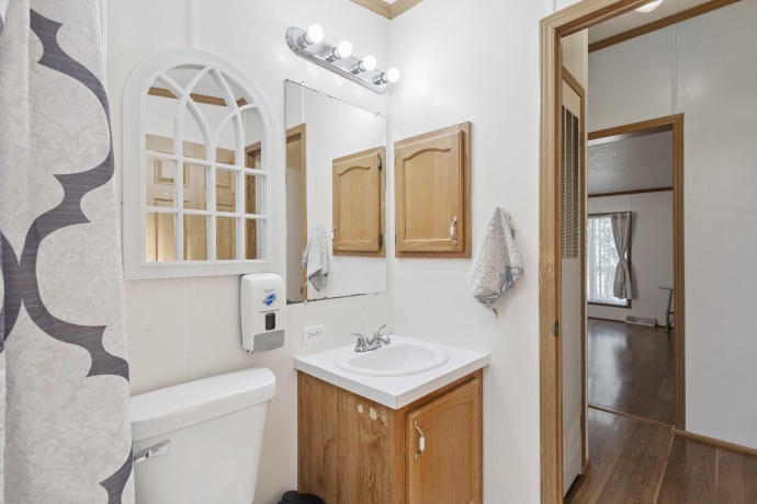 4004 Bluff, BELVIDERE, Illinois 61008, 3 Bedrooms Bedrooms, ,2 BathroomsBathrooms,House,For Sale,Bluff,202505752