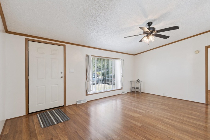 4004 Bluff, BELVIDERE, Illinois 61008, 3 Bedrooms Bedrooms, ,2 BathroomsBathrooms,House,For Sale,Bluff,202505752