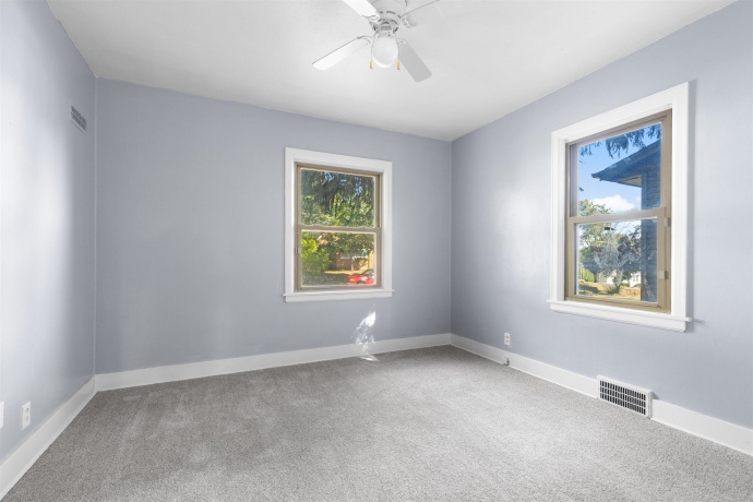 413 Hollister, ROCKFORD, Illinois 61108, 4 Bedrooms Bedrooms, ,1 BathroomBathrooms,House,For Sale,Hollister,202505801