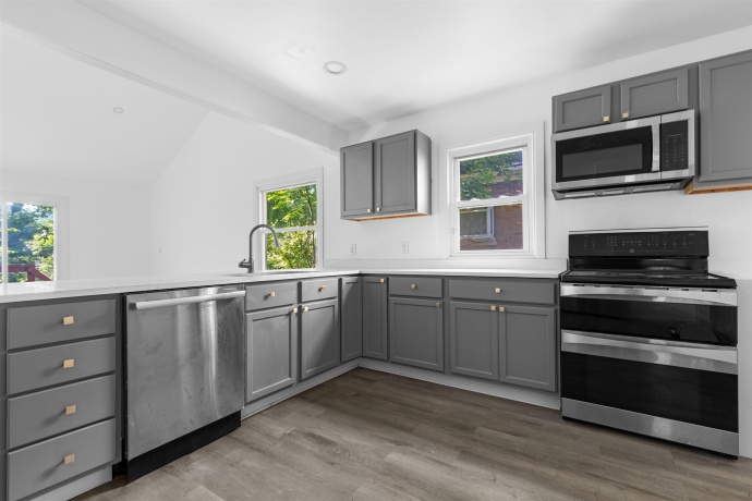 413 Hollister, ROCKFORD, Illinois 61108, 4 Bedrooms Bedrooms, ,1 BathroomBathrooms,House,For Sale,Hollister,202505801