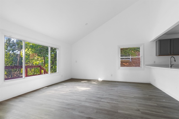 413 Hollister, ROCKFORD, Illinois 61108, 4 Bedrooms Bedrooms, ,1 BathroomBathrooms,House,For Sale,Hollister,202505801