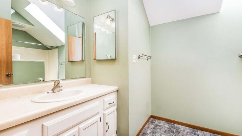 127 Walnut Hill, GALENA, Illinois 61036, 1 Bedroom Bedrooms, ,2 BathroomsBathrooms,Condominium,For Sale,Walnut Hill,202505805