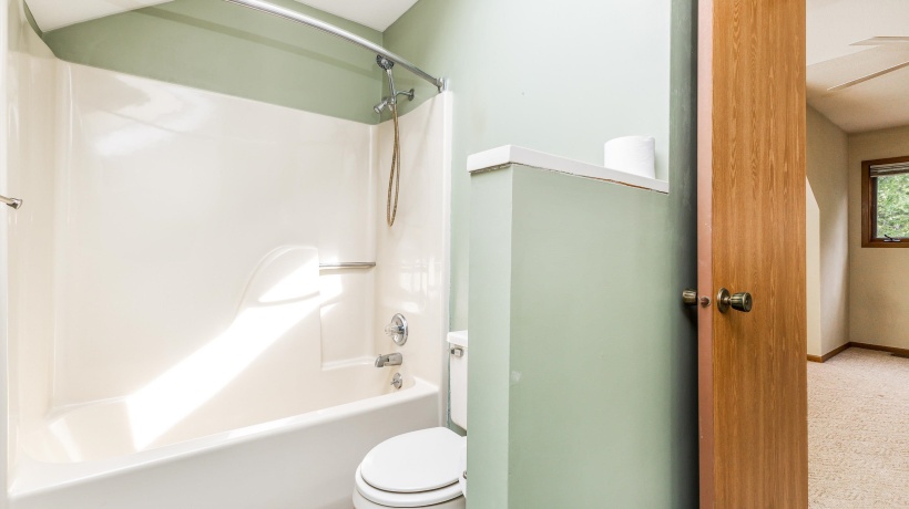 127 Walnut Hill, GALENA, Illinois 61036, 1 Bedroom Bedrooms, ,2 BathroomsBathrooms,Condominium,For Sale,Walnut Hill,202505805