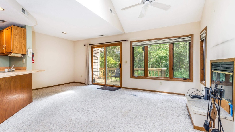 127 Walnut Hill, GALENA, Illinois 61036, 1 Bedroom Bedrooms, ,2 BathroomsBathrooms,Condominium,For Sale,Walnut Hill,202505805