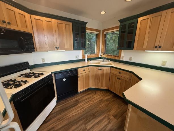 125 Cogan, GALENA, Illinois 61036, 4 Bedrooms Bedrooms, ,3 BathroomsBathrooms,House,For Sale,Cogan,202505807