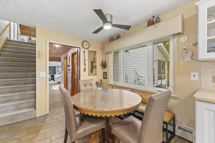 9649 Beaver Valley, BELVIDERE, Illinois 61008, 5 Bedrooms Bedrooms, ,4 BathroomsBathrooms,House,For Sale,Beaver Valley,202505810