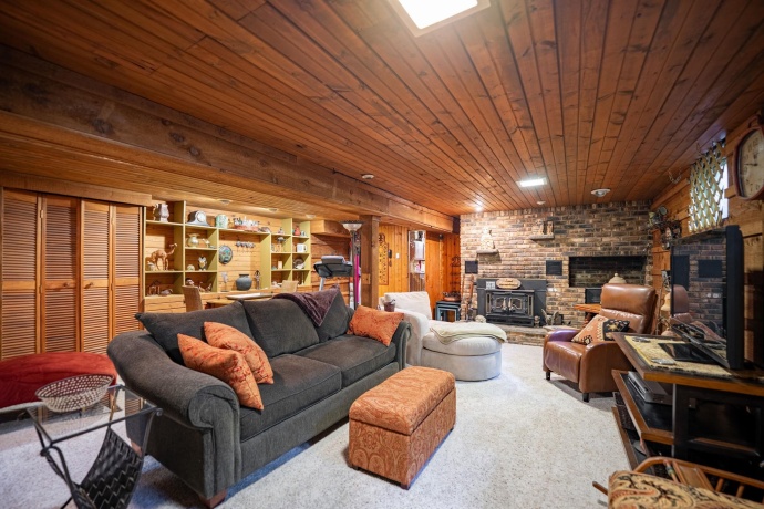 9649 Beaver Valley, BELVIDERE, Illinois 61008, 5 Bedrooms Bedrooms, ,4 BathroomsBathrooms,House,For Sale,Beaver Valley,202505810