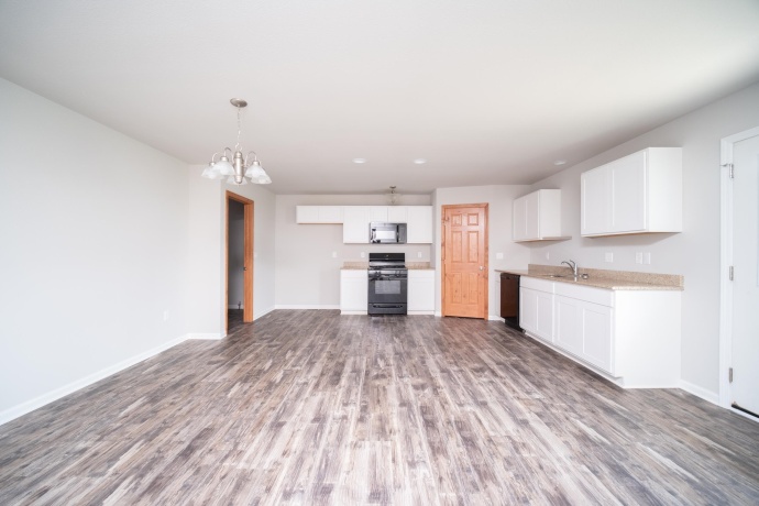 827 Fuller, BELVIDERE, Illinois 61008, 3 Bedrooms Bedrooms, ,2 BathroomsBathrooms,House,For Sale,Fuller,202505833