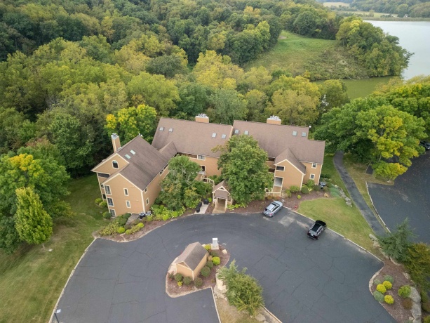 B10 Long Bay Point, GALENA, Illinois 61036, 1 Bedroom Bedrooms, ,1 BathroomBathrooms,Condominium,For Sale,Long Bay Point,202505458