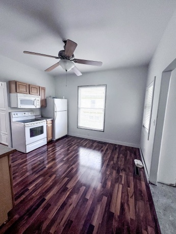 240 Hudson, STOCKTON, Illinois 61085, 2 Bedrooms Bedrooms, ,1 BathroomBathrooms,House,For Sale,Hudson,202505861