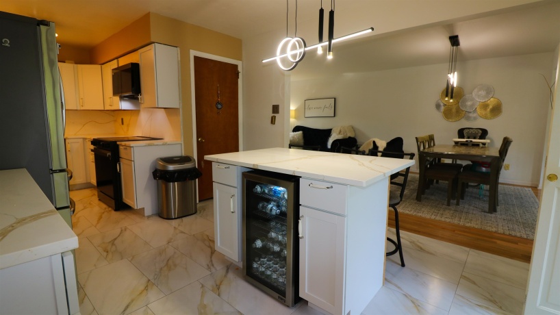 1718 Larkspur, ROCKFORD, Illinois 61107, 4 Bedrooms Bedrooms, ,2 BathroomsBathrooms,House,For Sale,Larkspur,202505873